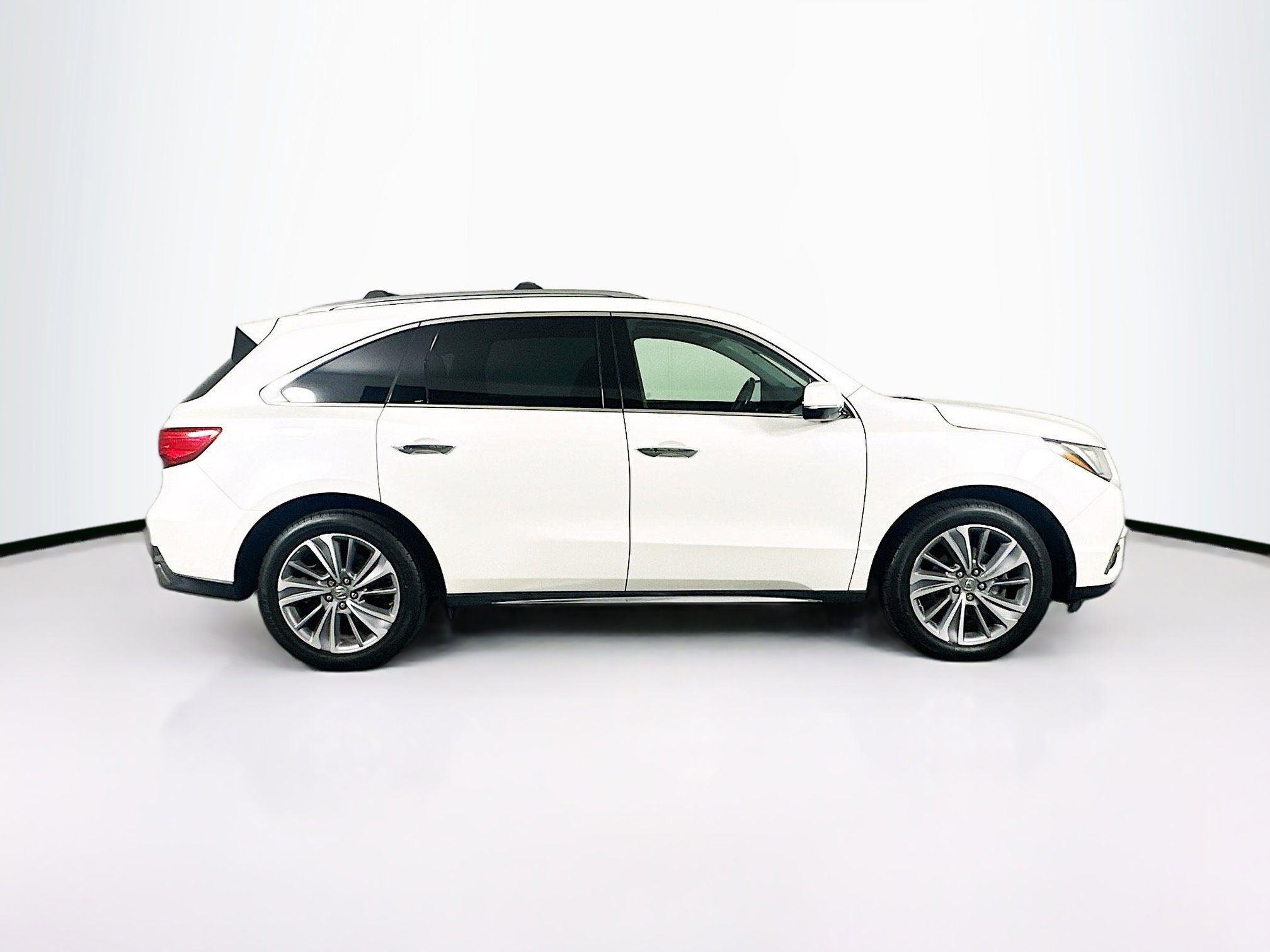 Used 2017 Acura MDX SH-AWD w/ Technology Package image 10