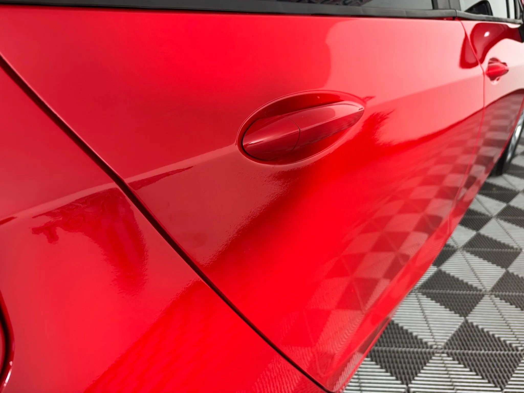 Used 2018 Chevrolet Cruze LS image 25