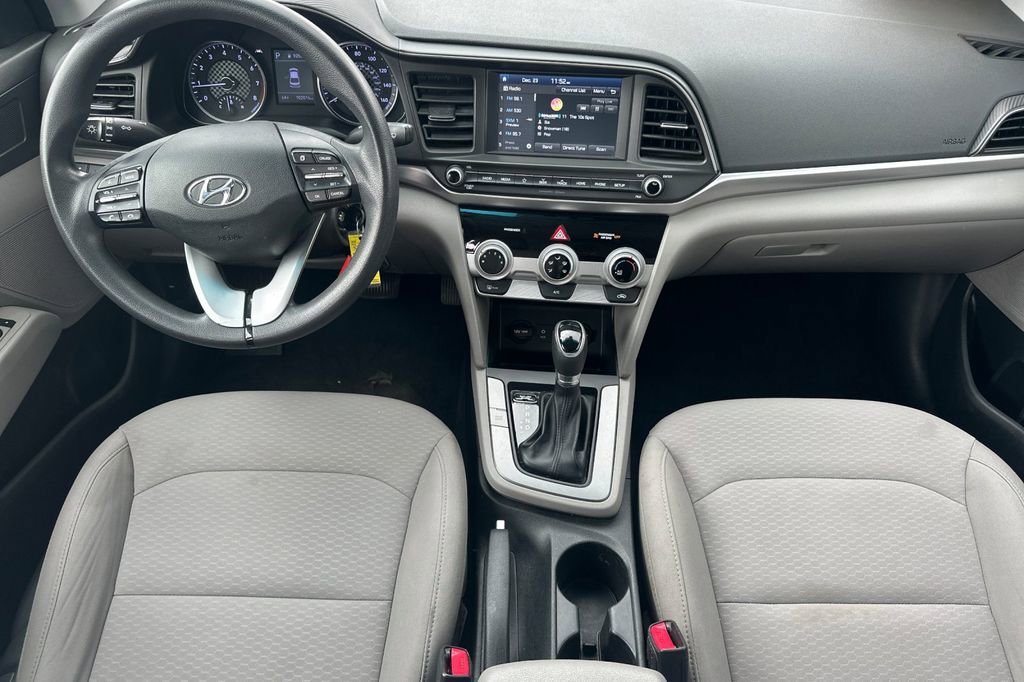 Used 2019 Hyundai Elantra SEL image 13