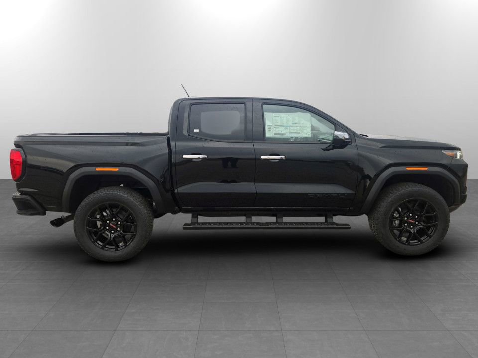 New 2026 GMC Canyon Denali w/ LPO, Denali Black Edition image 5