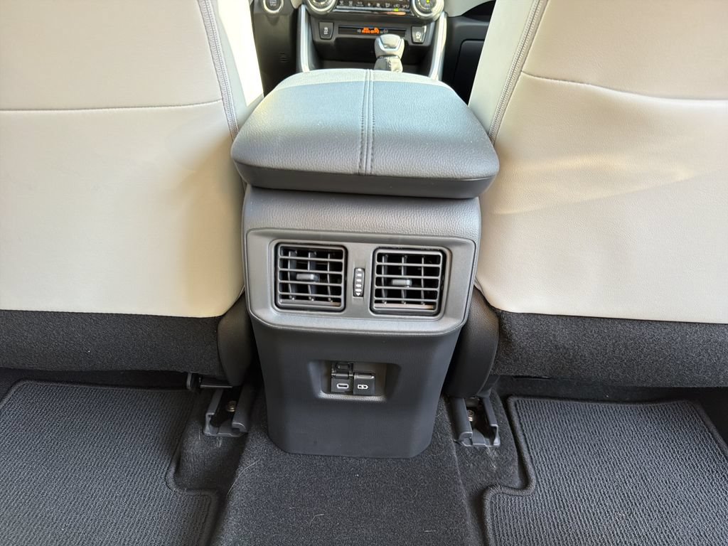 Used 2025 Toyota RAV4 XLE Premium FWD image 18