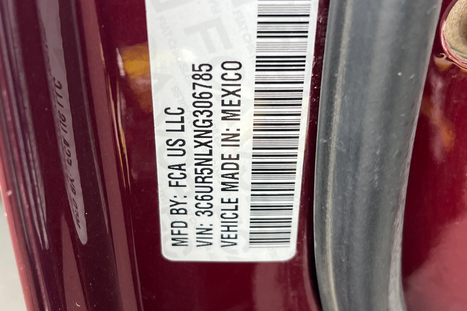 Used 2022 RAM 2500 Laramie AWD/4WD image 32