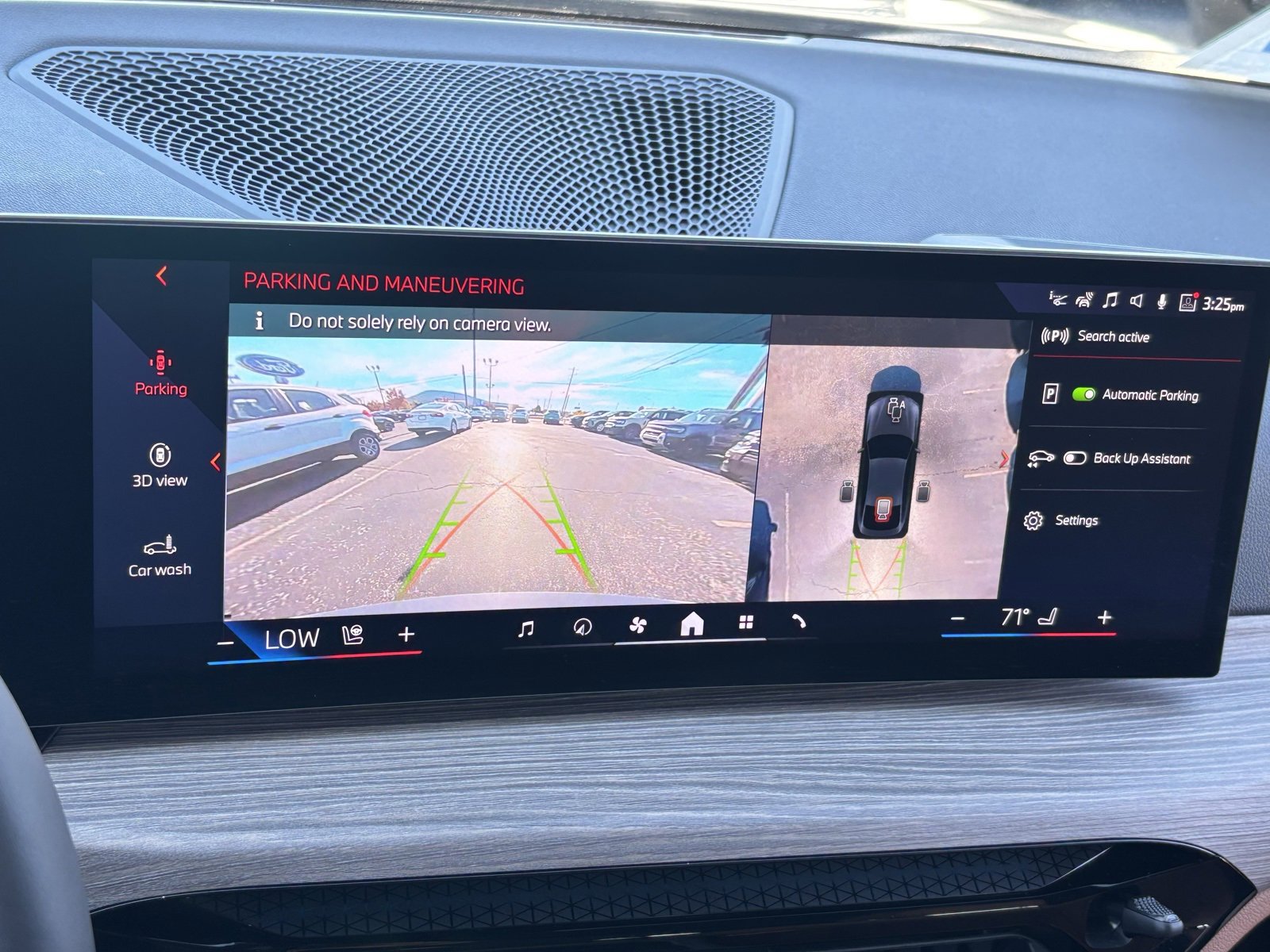 Used 2025 BMW i4 eDrive40 w/ Premium Package image 5