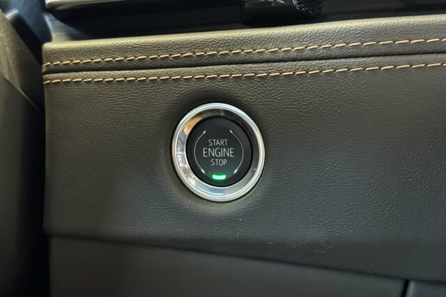 New 2026 Cadillac Escalade Luxury w/ Touring Package AWD/4WD image 25