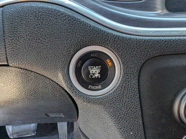 Used 2015 Dodge Charger SE w/ Popular Equipment Group RWD image 19