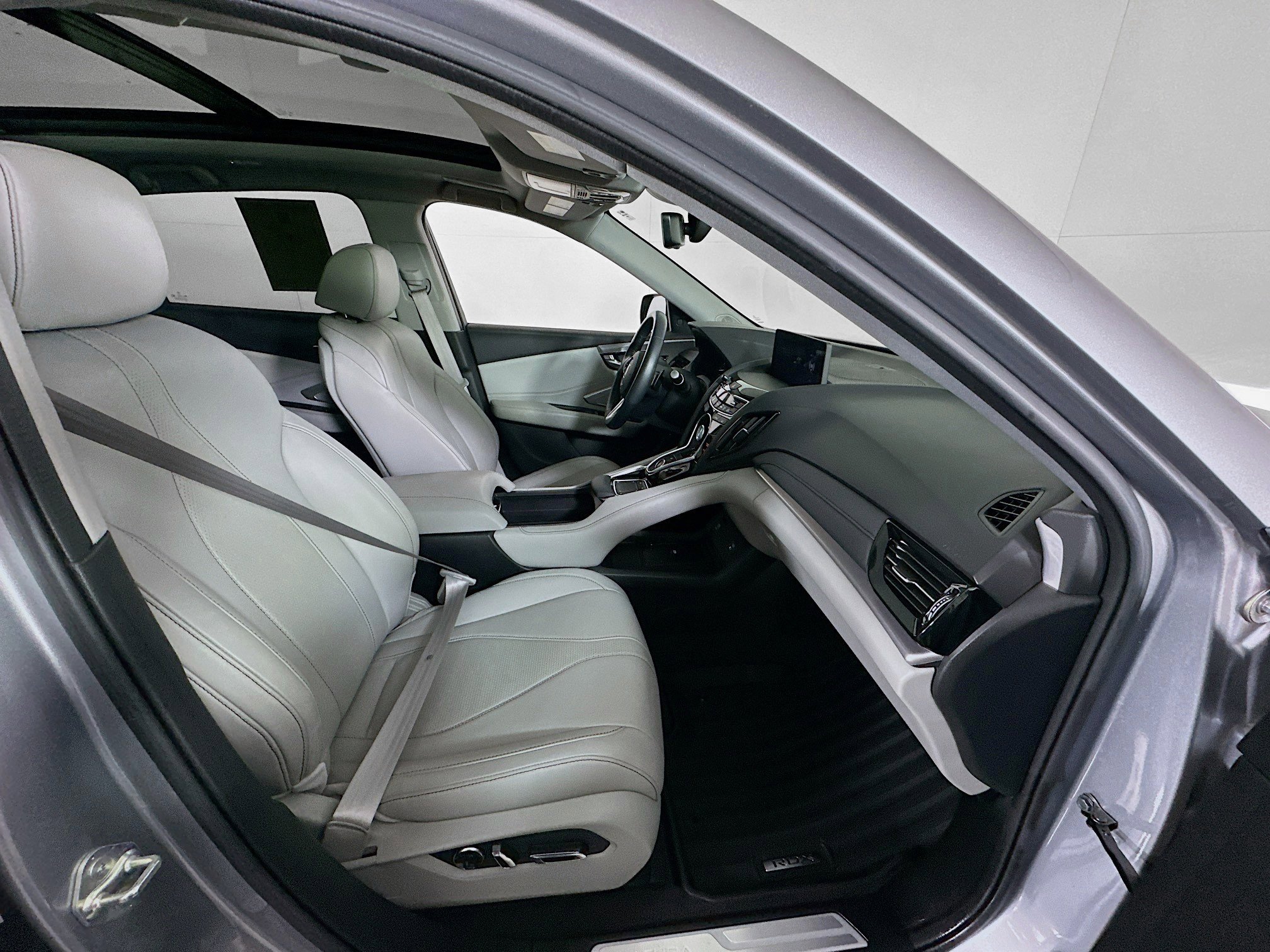 Used 2023 Acura RDX FWD w/ Technology Package image 34