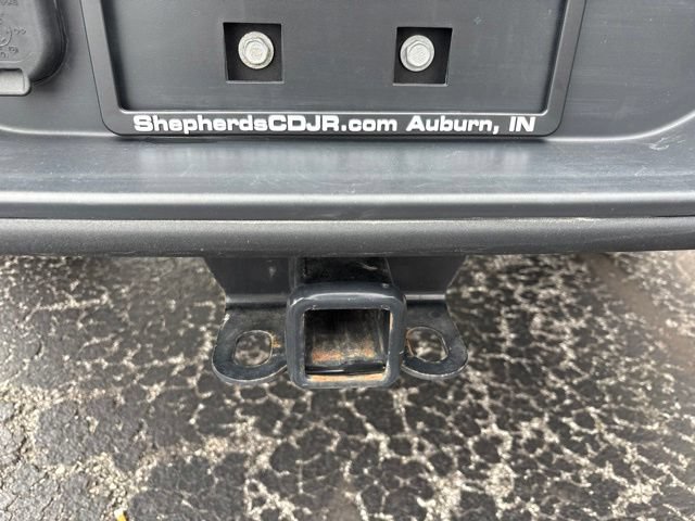 Used 2022 Jeep Gladiator Rubicon w/ Cold Weather Group AWD/4WD image 20