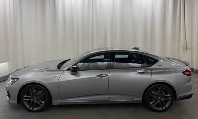 Used 2025 Acura TLX w/ A-SPEC Package AWD/4WD image 4