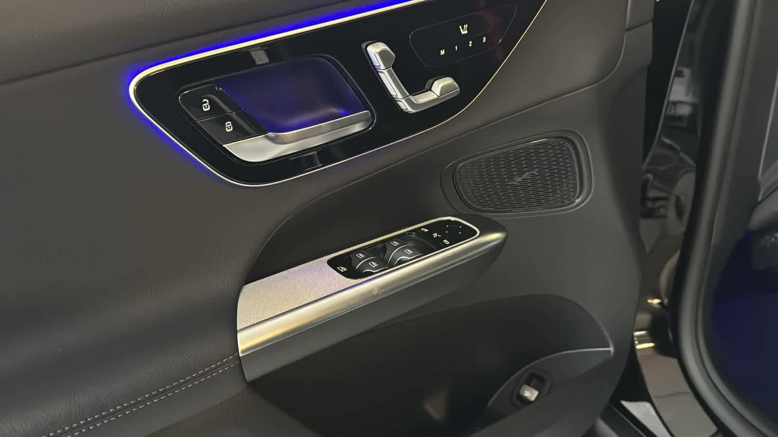 New 2026 Mercedes-Benz GLC 300 4MATIC image 16