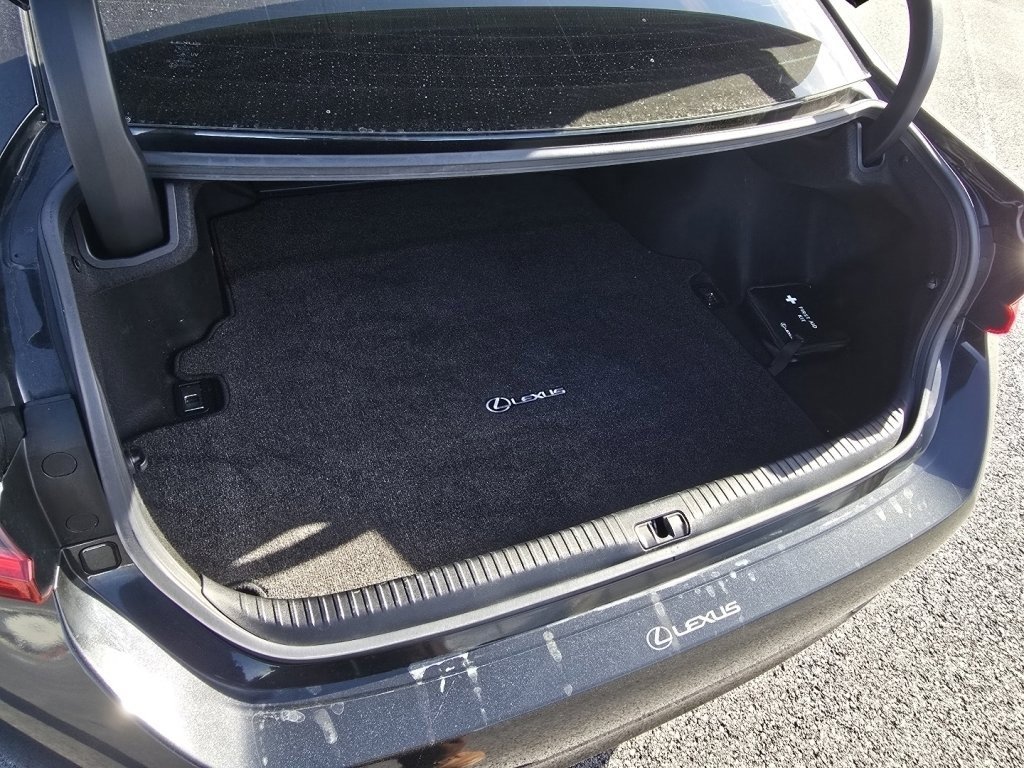 Used 2017 Lexus RC 300 300 image 17