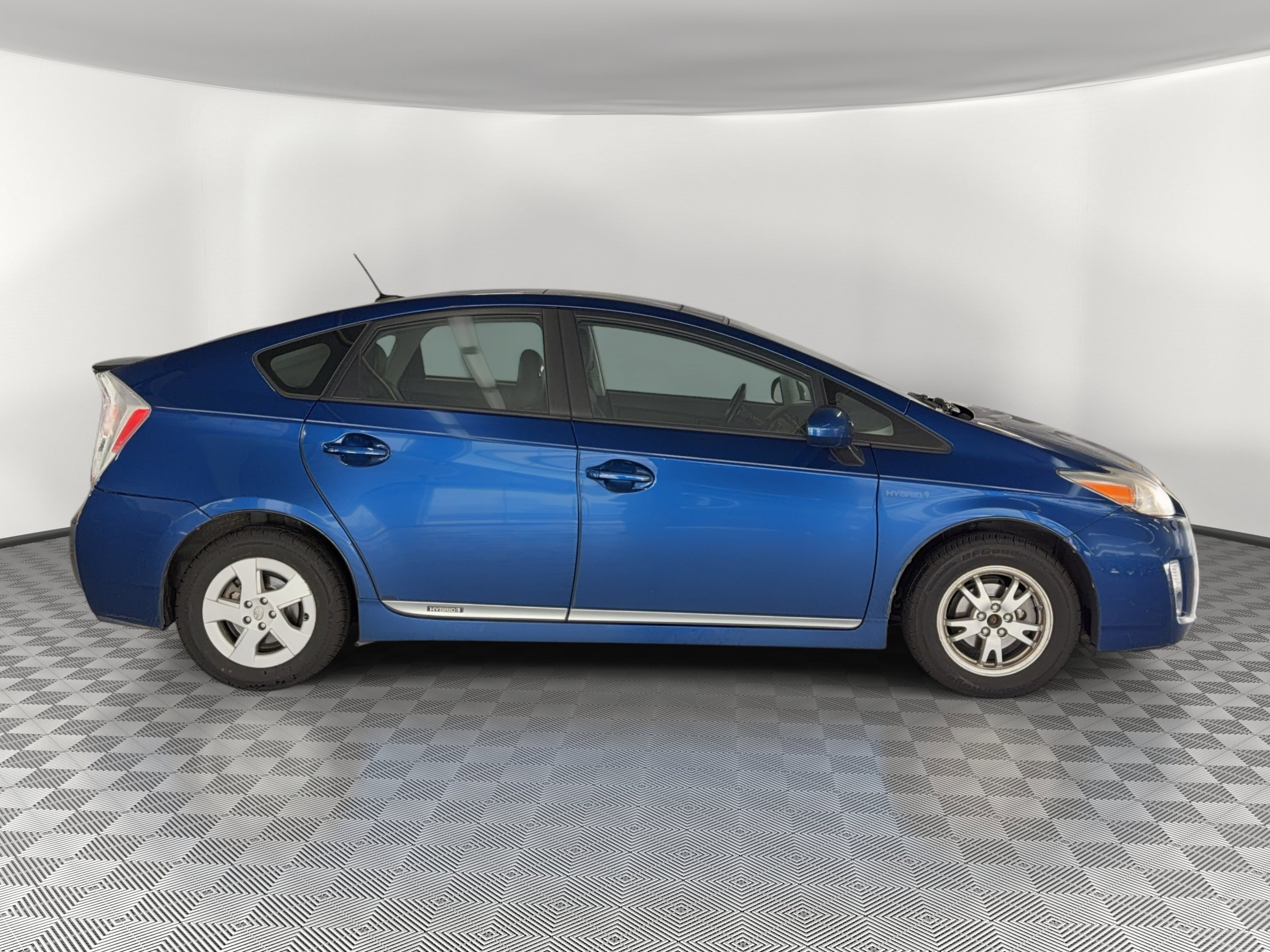 Used 2010 Toyota Prius FWD image 8