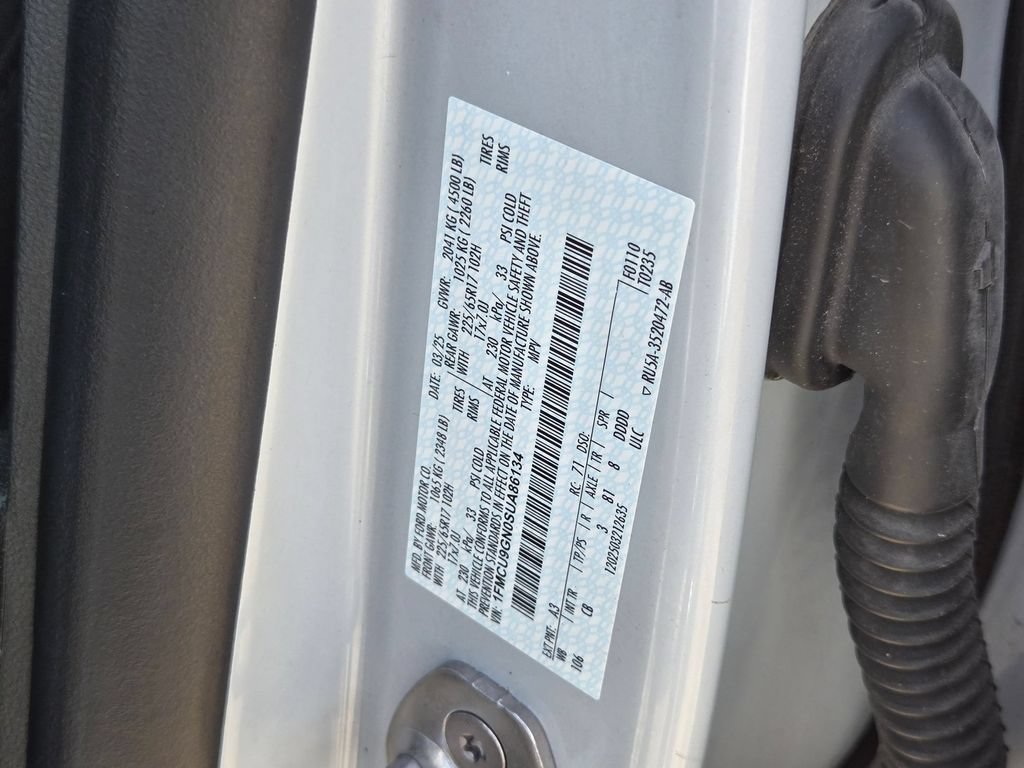 Used 2025 Ford Escape Active AWD/4WD image 37