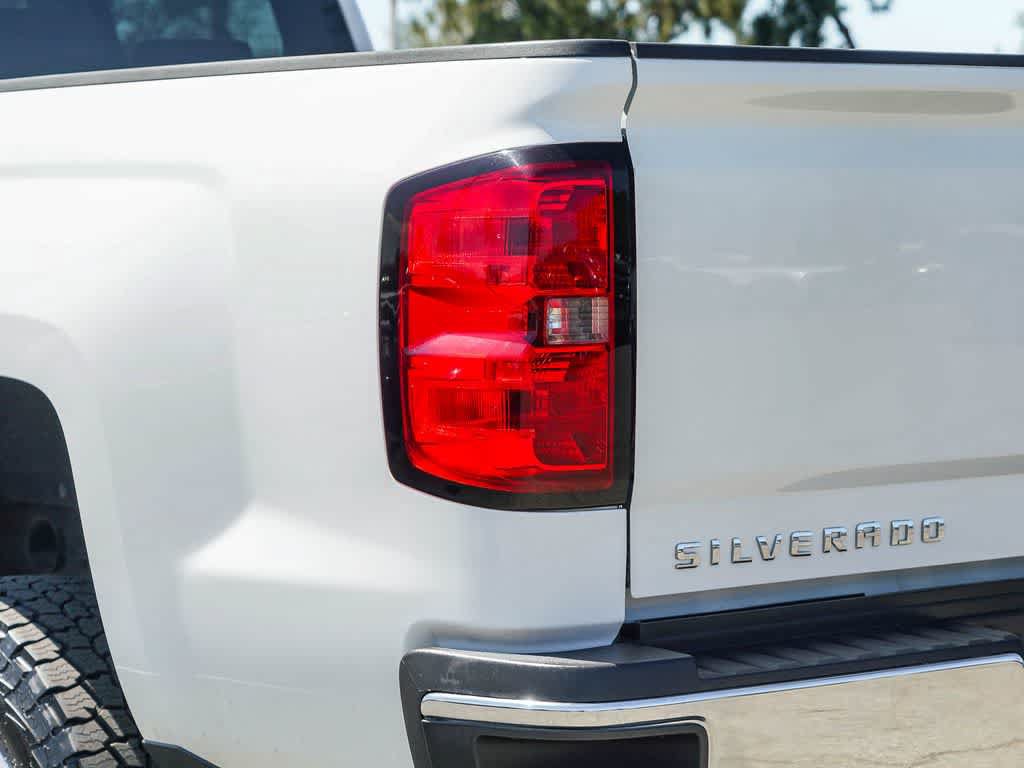 Used 2015 Chevrolet Silverado 2500 LT w/ LT Convenience Package RWD image 7