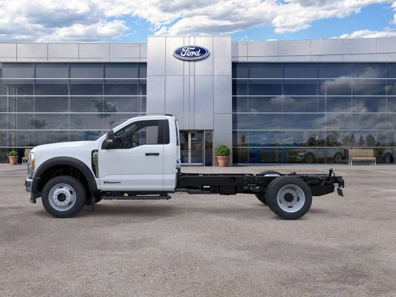 New 2026 Ford F550 4x4 Regular Cab Super Duty image 3