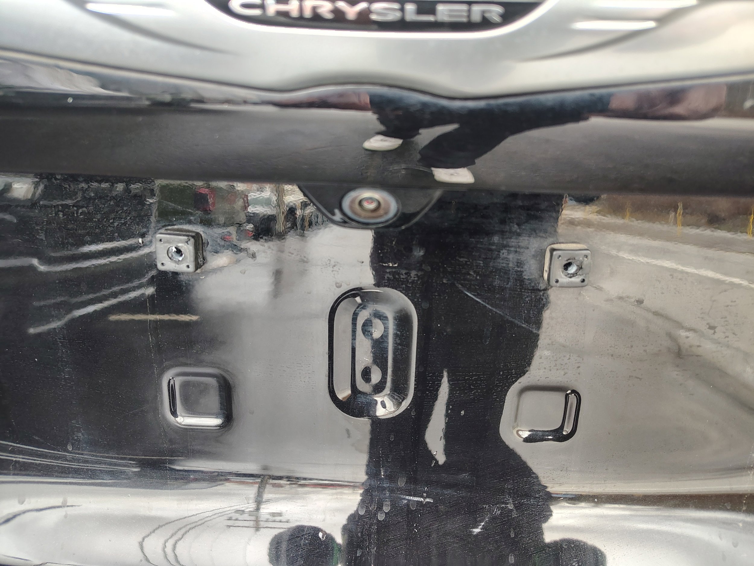 Used 2024 Chrysler Voyager LX image 7
