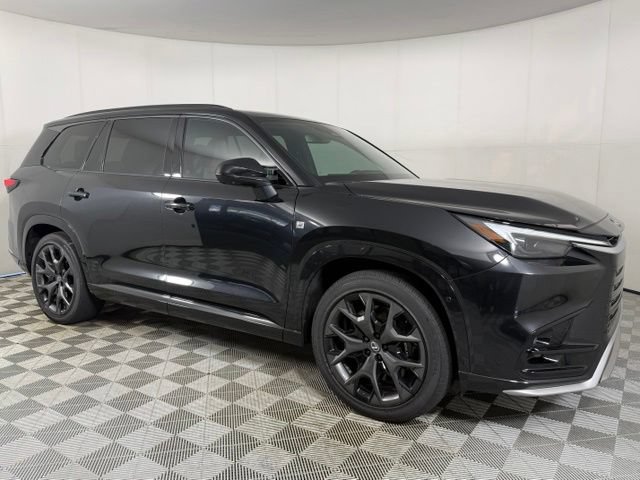 Certified 2026 Lexus TX 500h AWD w/ Technology Package image 11