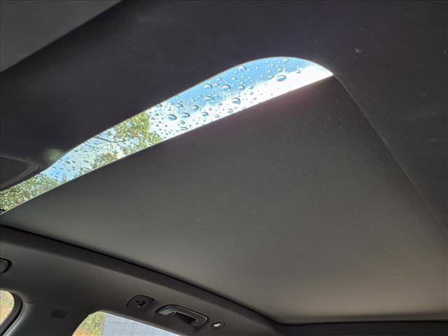 Used 2021 Audi SQ5 Prestige w/ Prestige Package image 23