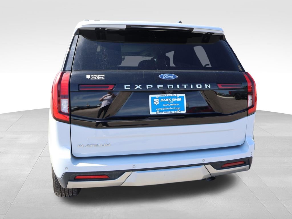 Used 2025 Ford Expedition Platinum AWD/4WD image 7