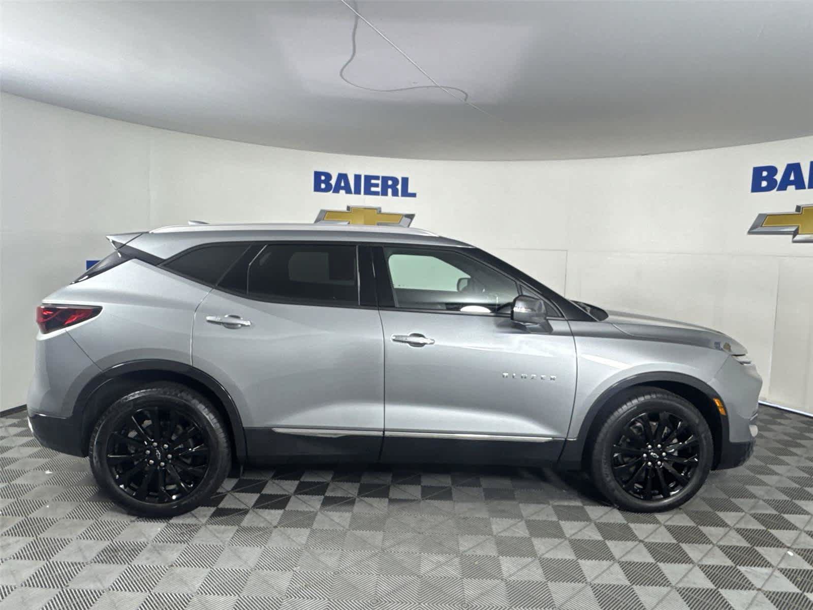 Used 2024 Chevrolet Blazer Premier w/ Driver Confidence II Package AWD/4WD image 6
