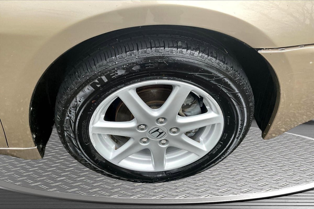 Used 2004 Honda Accord EX image 33