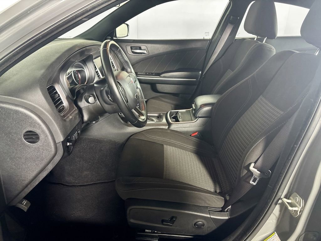 Used 2023 Dodge Charger SXT image 11
