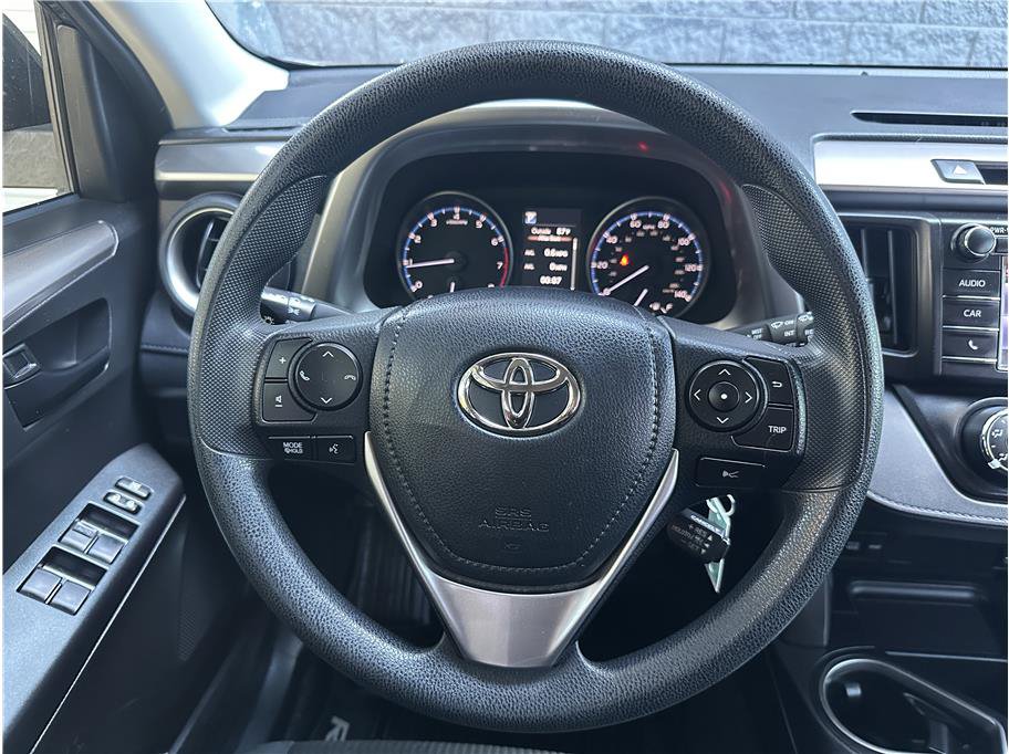 Used 2017 Toyota RAV4 LE w/ All Weather Liner Package AWD/4WD image 19