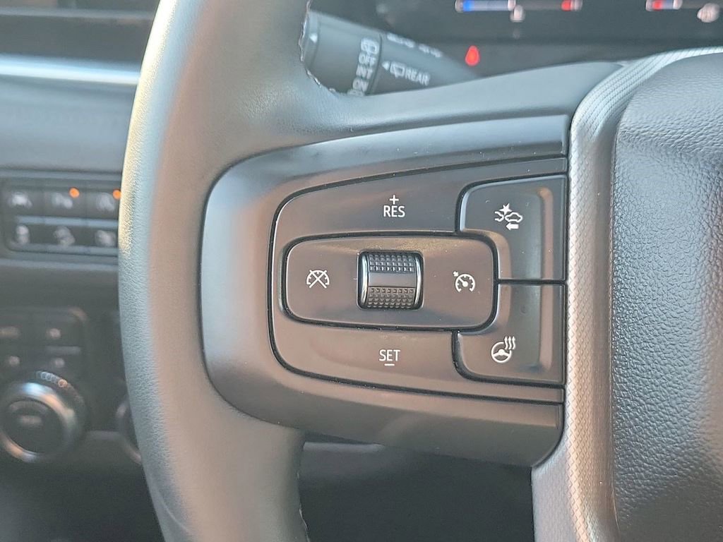 Used 2023 GMC Yukon Denali w/ LPO, Floor Liner Package image 33