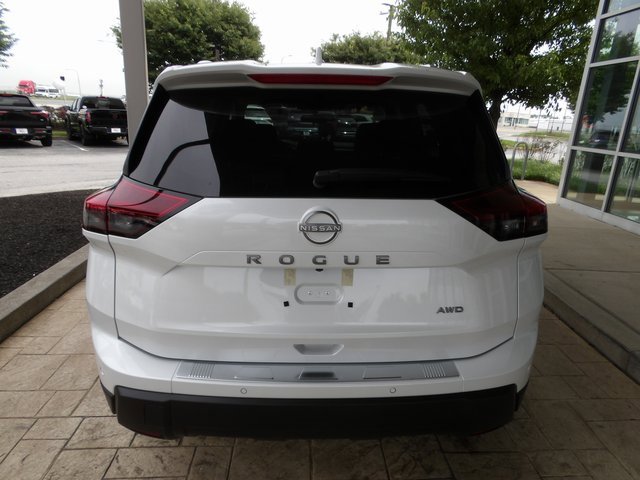 New 2026 Nissan Rogue SV image 6