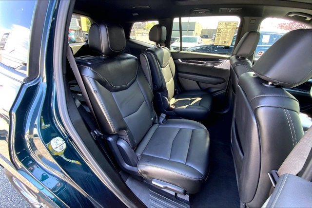 Used 2024 Cadillac XT6 Premium Luxury AWD/4WD image 27