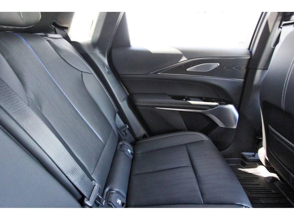 New 2026 Cadillac Lyriq Signature Sport image 11