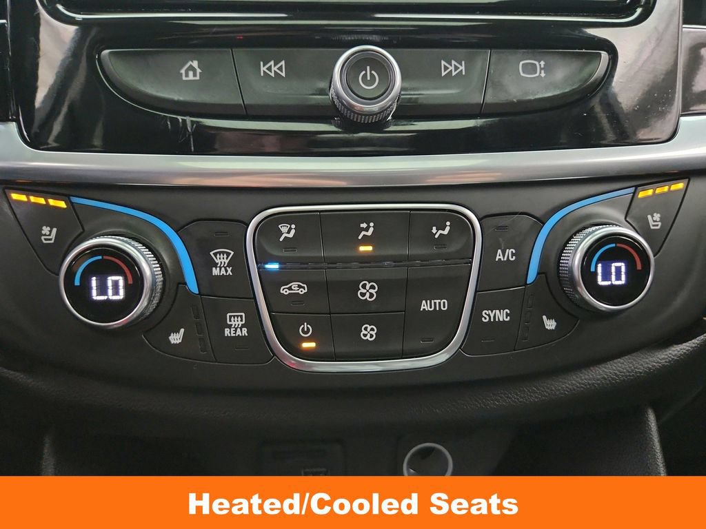 Used 2020 Chevrolet Traverse Premier w/ Redline Edition AWD/4WD image 19
