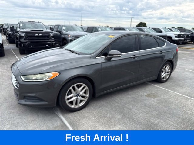 Used 2016 Ford Fusion SE