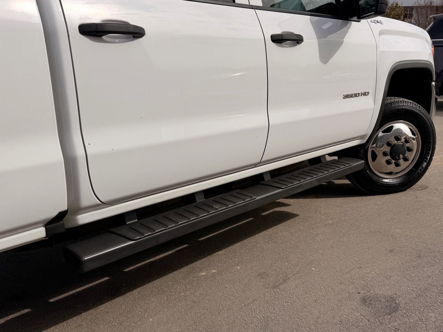 Used 2017 GMC Sierra 3500 4x4 Crew Cab image 13