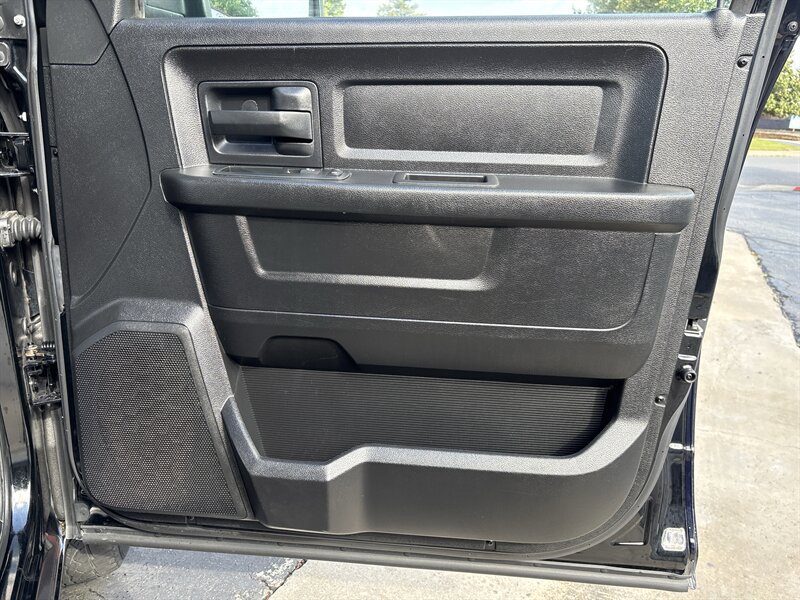Used 2014 RAM 1500 Express AWD/4WD image 40