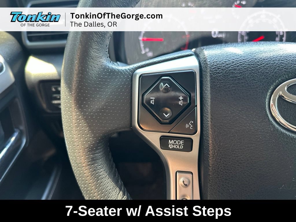 Used 2021 Toyota 4Runner SR5 AWD/4WD image 19