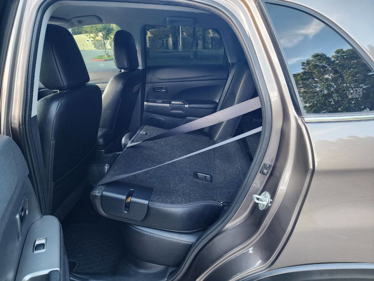 Used 2018 Mitsubishi Outlander Sport SEL image 22
