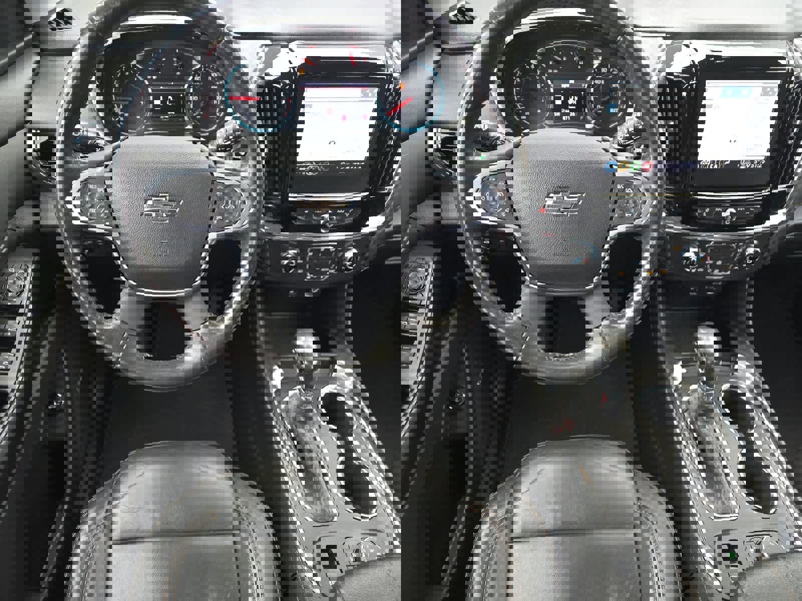 Used 2021 Chevrolet Traverse RS image 14