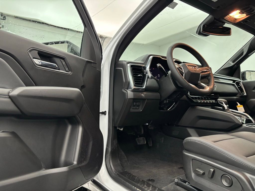 New 2026 GMC Canyon Elevation w/ Convenience Package image 15