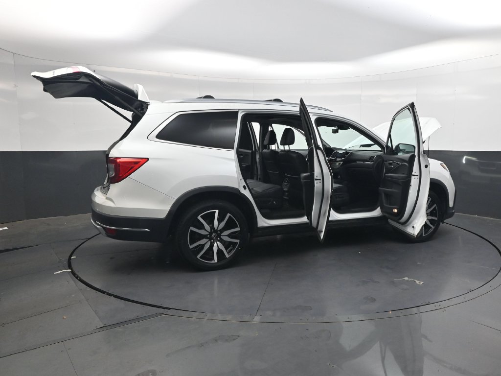 Used 2020 Honda Pilot Touring image 34