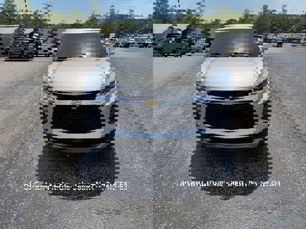 Used 2020 Chevrolet Blazer LT image 3