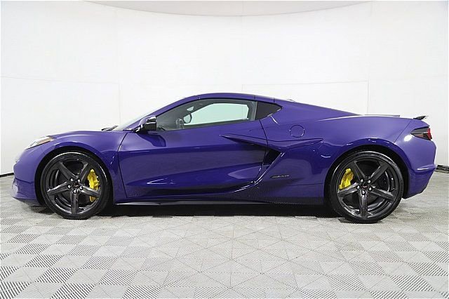 New 2025 Chevrolet Corvette E-Ray AWD/4WD image 4
