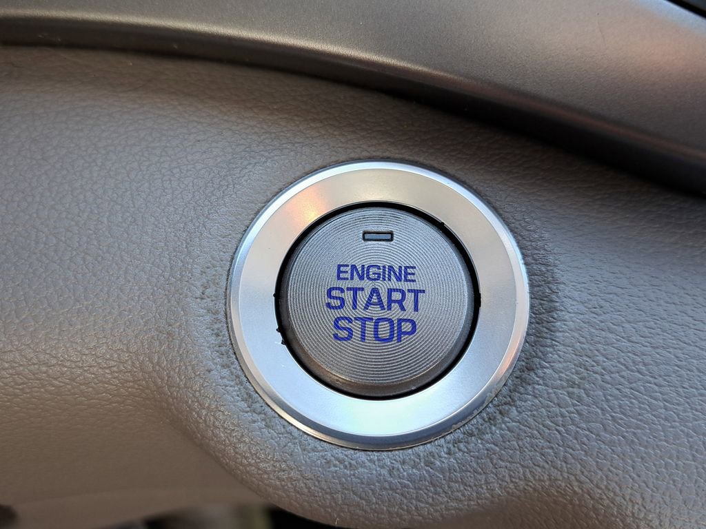 Used 2017 Hyundai Elantra SE w/ SE A/T Tech Package 03 image 25