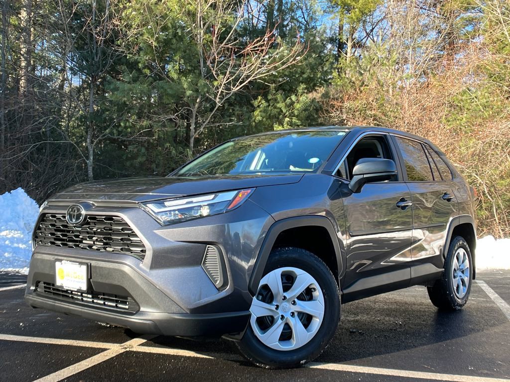 Used 2024 Toyota RAV4 LE image 1