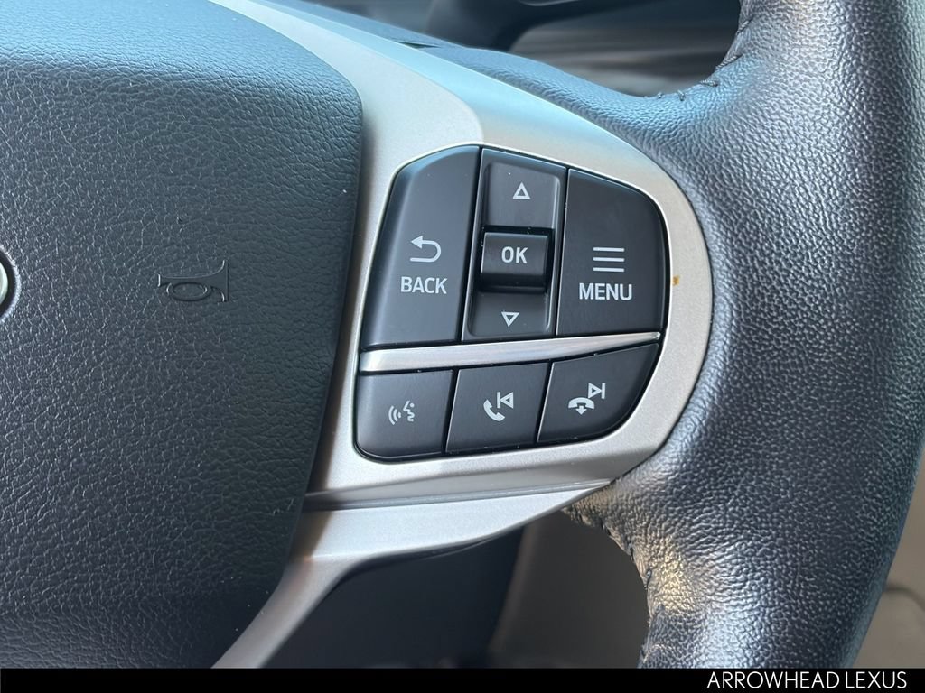 Used 2021 Ford Explorer Limited w/ Equipment Group 301A RWD image 15