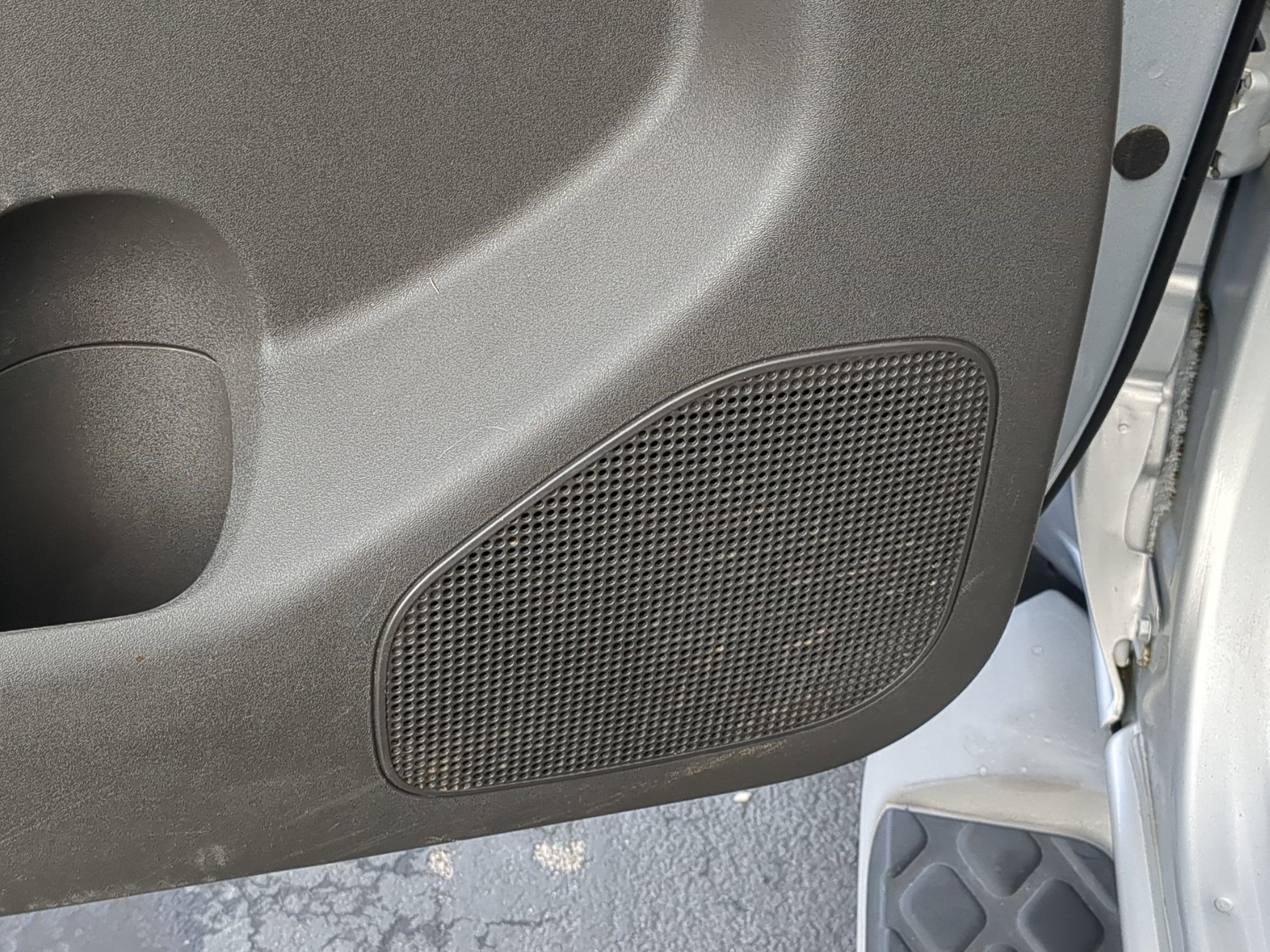 Used 2011 Nissan Pathfinder SV w/ Protection Pkg image 15