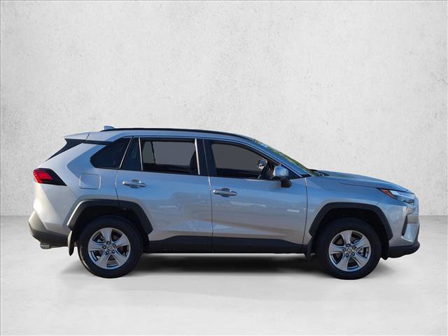 Used 2025 Toyota RAV4 XLE FWD image 4