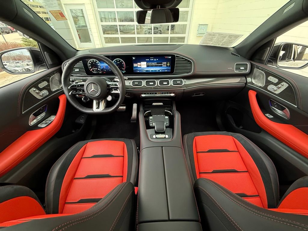 Used 2025 Mercedes-Benz GLE 53 AMG 4MATIC Coupe image 17