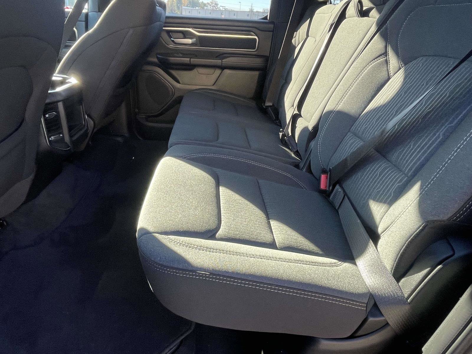 Used 2024 RAM 1500 Big Horn image 27