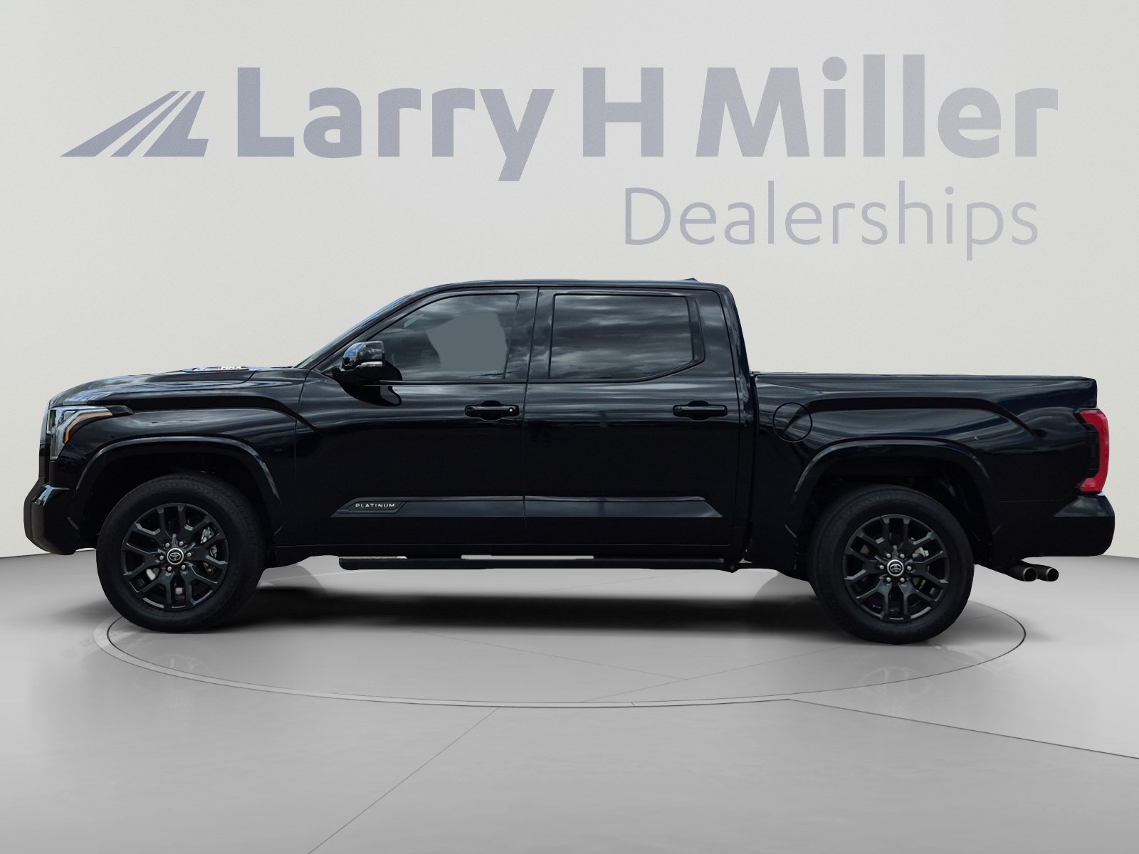 Used 2023 Toyota Tundra Platinum AWD/4WD video 2