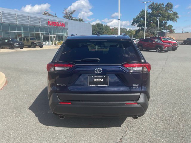 Used 2025 Toyota RAV4 XLE AWD/4WD image 5